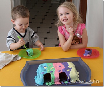 Johnny and Emma dig into the cake they baked