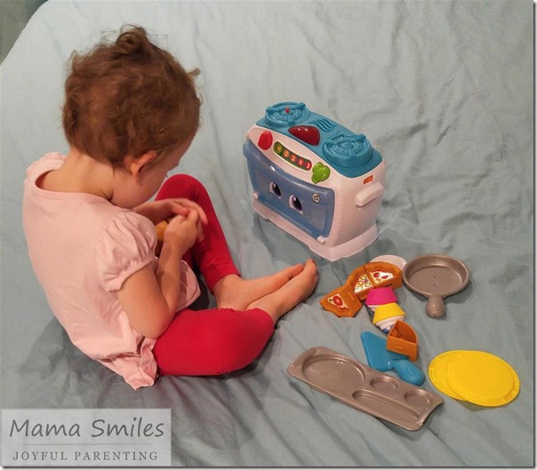 Preten play learning with the Number Lovin' Oven
