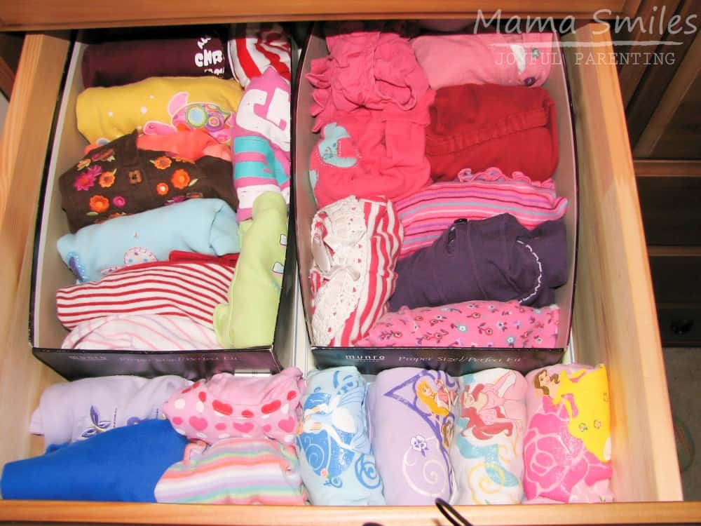 Two simple tips for keeping all those tiny kids clothes organized in their drawers.