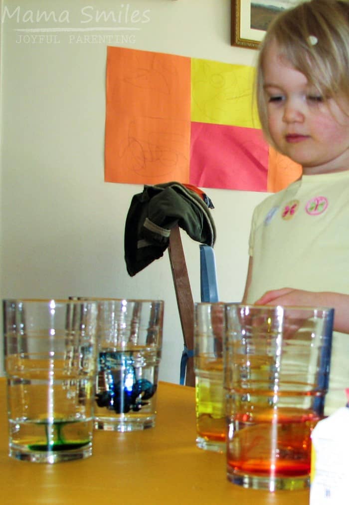 A simple physics for kids activity that introduces basic fluid dynamics. Plus, more fun preschool rainbow themed learning activities!