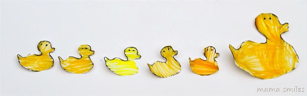 LOVE this simple Five Little Ducks free printable!