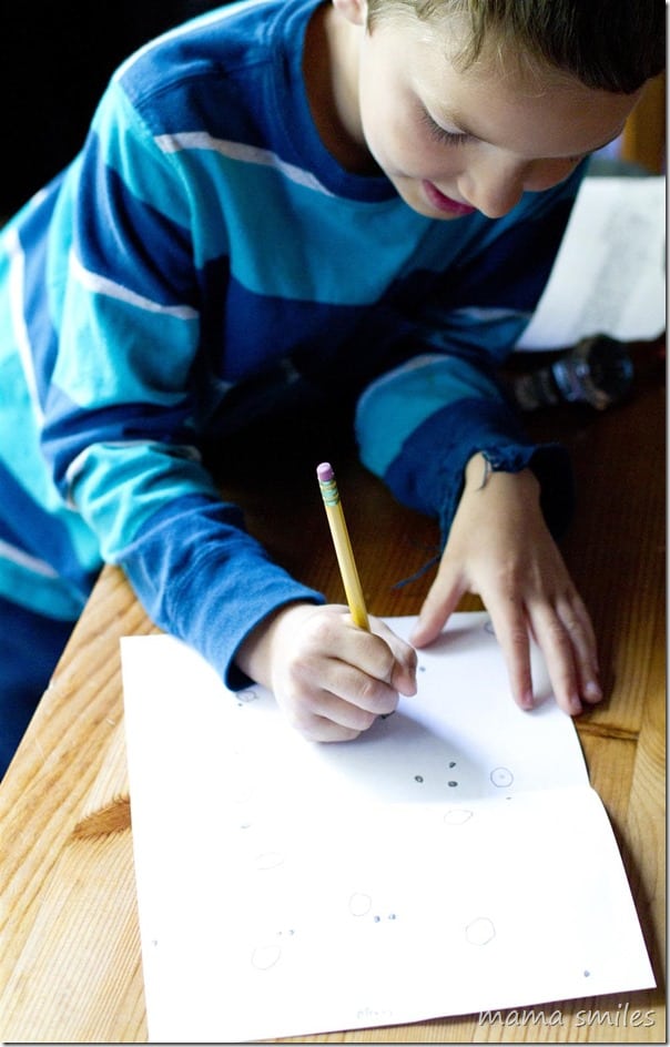 Paper golf is a fun game for kids you can play anywhere! All you need is a pencil and sheet of paper.