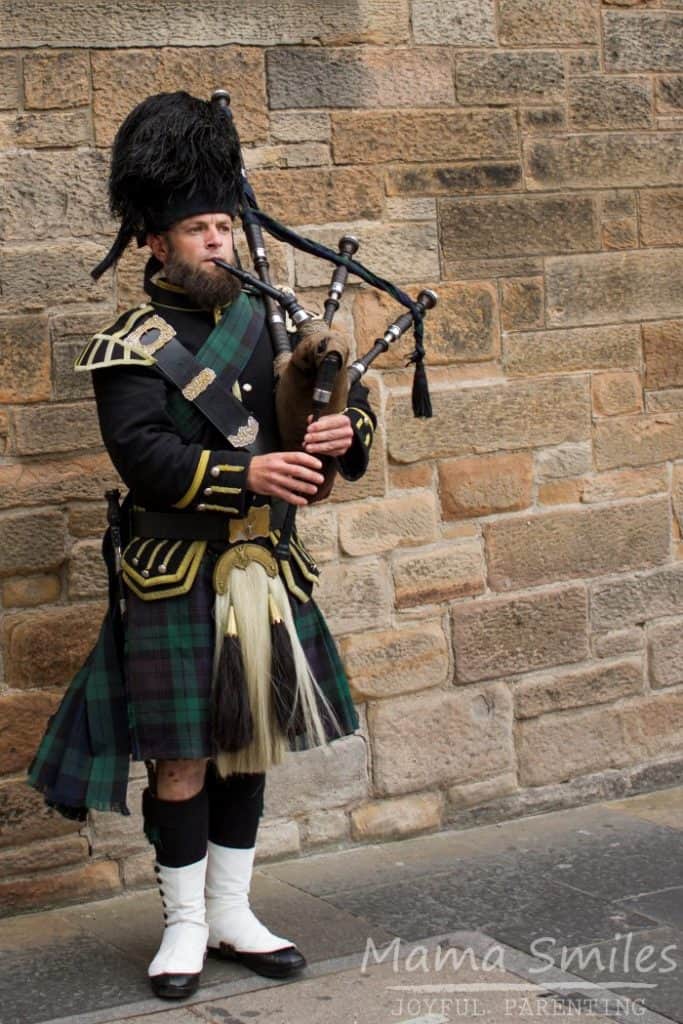 Bagpipers are often found on the Royal Mile as you approach Edinburgh Castle