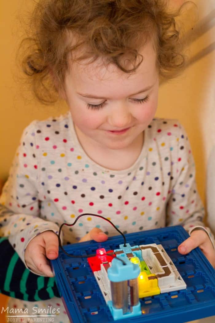 Circuit Maze review - we love this STEM toy for kids!