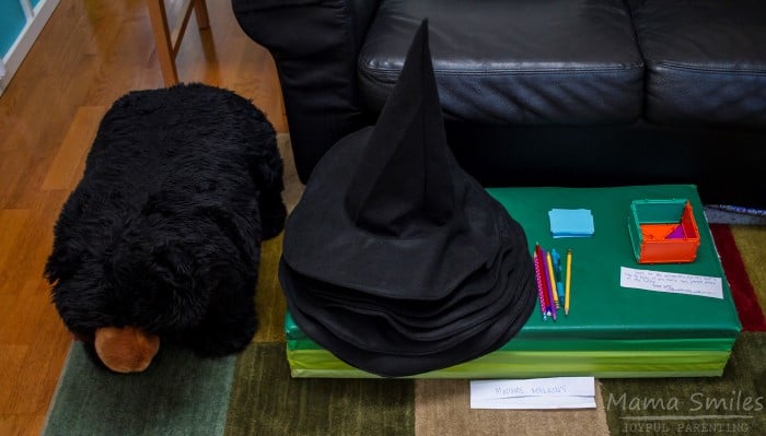 Wizard hats and other Simple accessibly Harry Potter themed birthday party activities that delight.