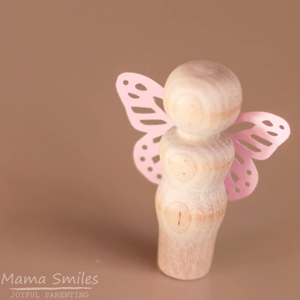 Adorable peg doll fairy doll making craft for kids. Easy and fun to make and customize to suit each child. Full tutorial and supply list in the post.