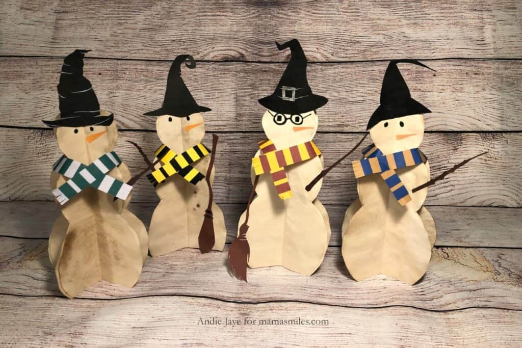 Harry Potter house scarves on winter snowman papercraft