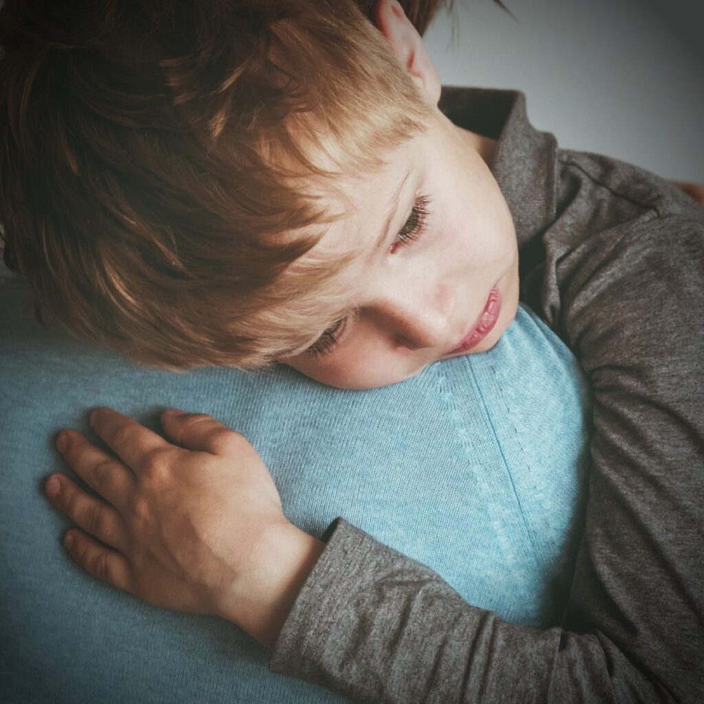 How to help a worried child. Anxiety in childhood.
